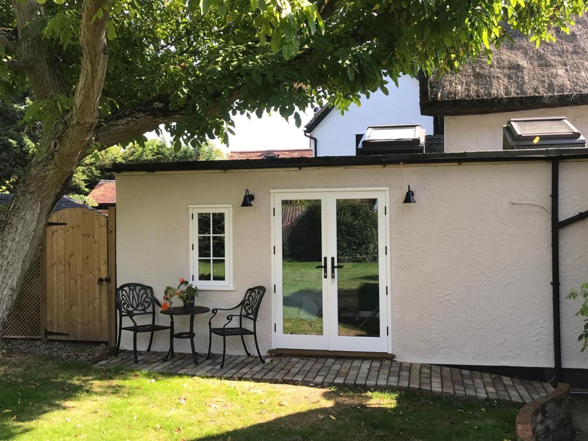 Corner House Luxury Bnb Little Dunmow エクステリア 写真
