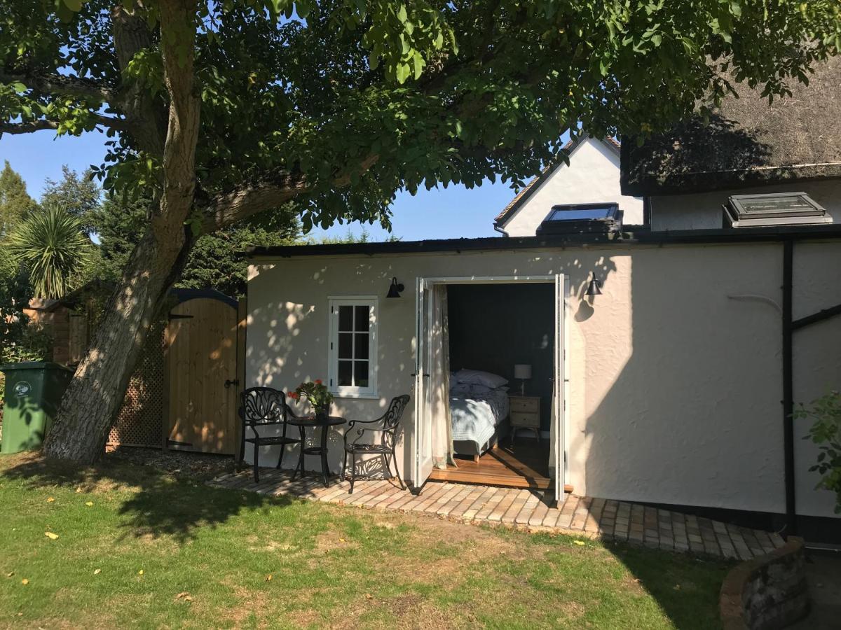 Corner House Luxury Bnb Little Dunmow エクステリア 写真